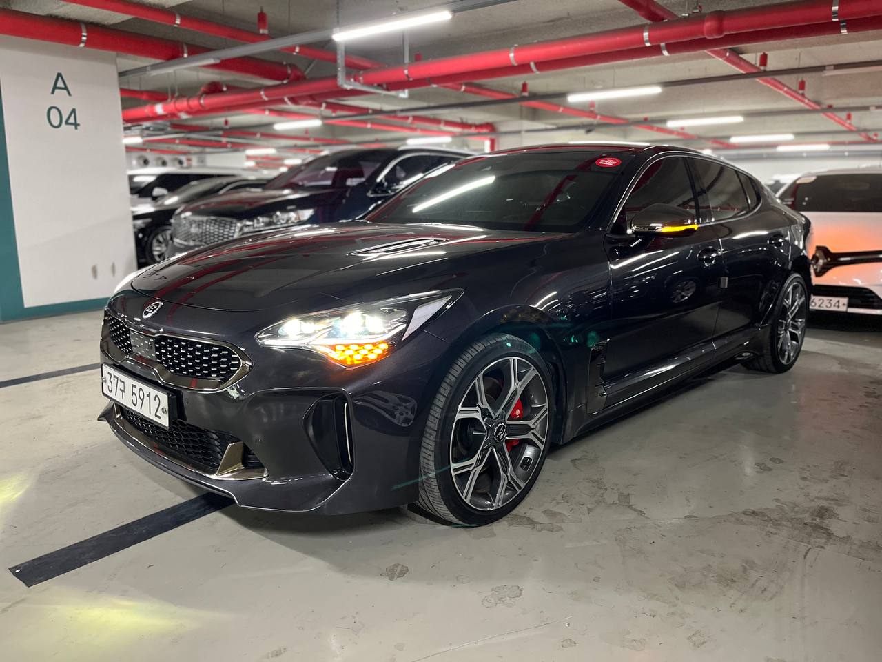 Kia Stinger 2.0T/4WD Platinum