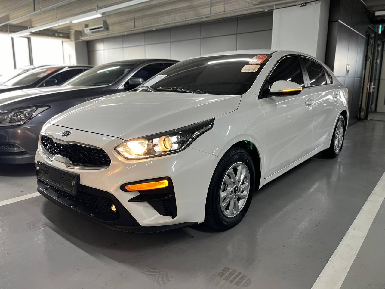 Kia K3 1.6 Luxury