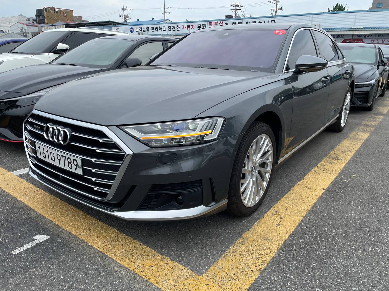 Audi A8 (D5) 55TFSI Quattro LWB