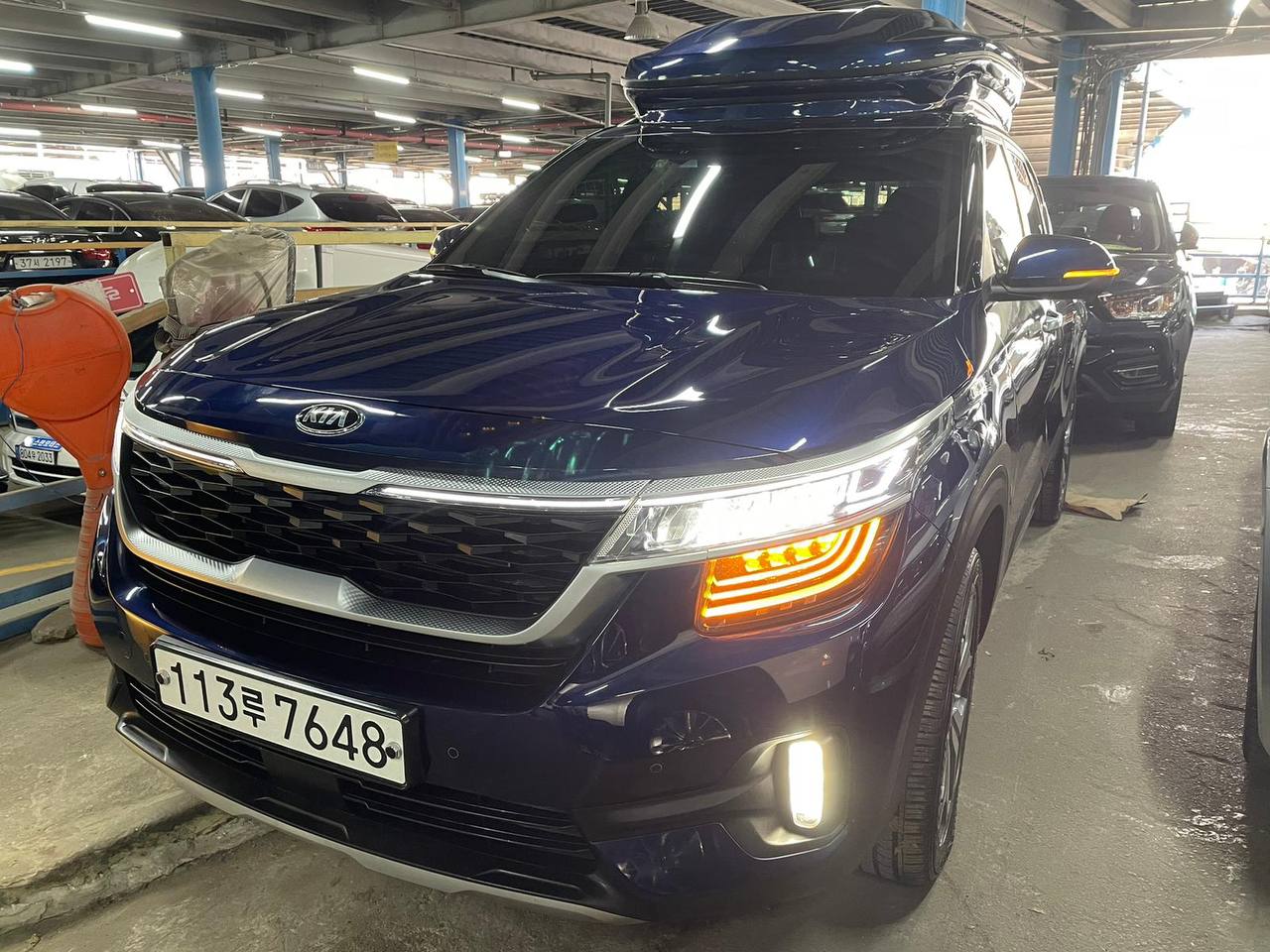 Kia Seltos 1.6T/4WD Noblesse