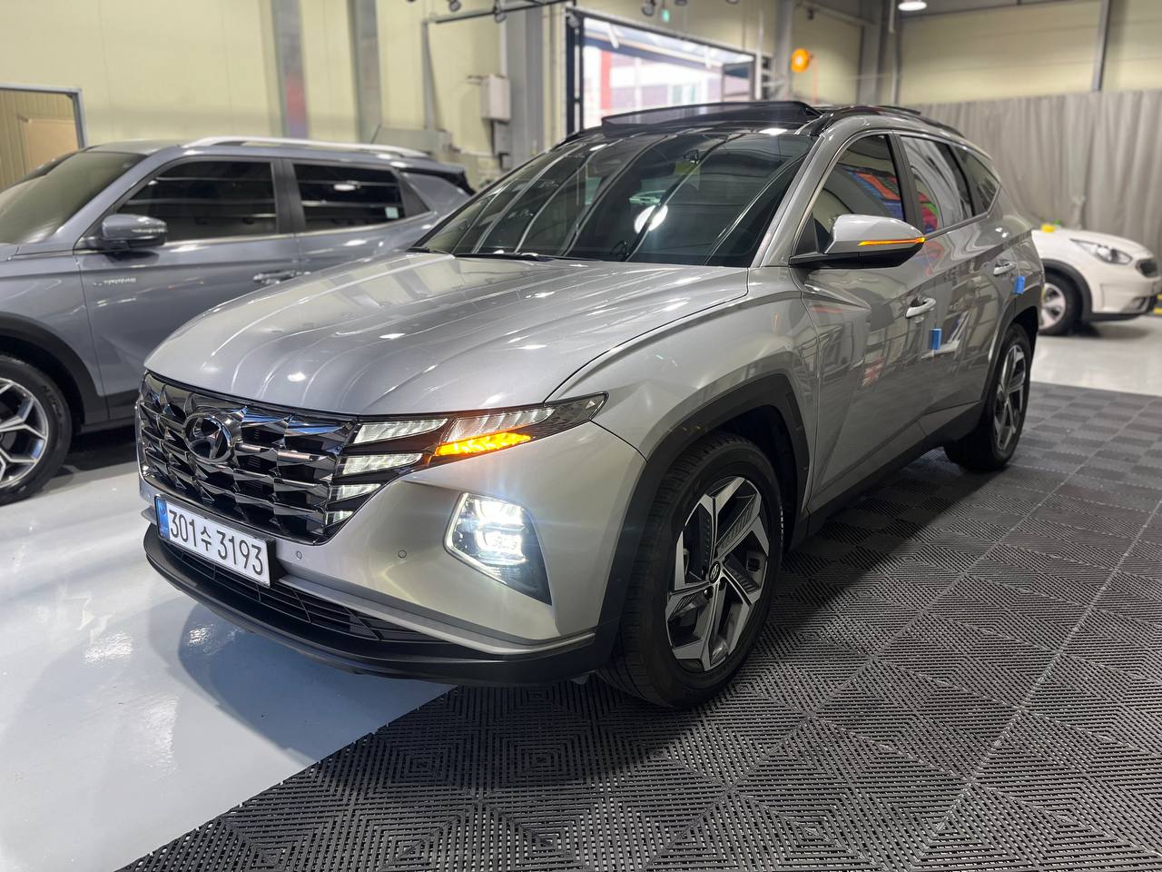 Hyundai Tucson (NX4) 2.0/4WD Premium