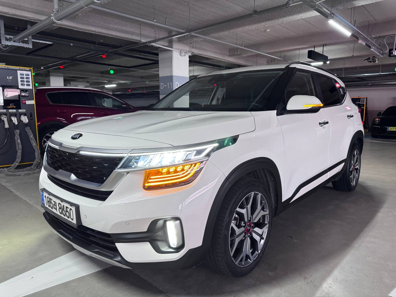 Kia Seltos 1.6/4WD Signature