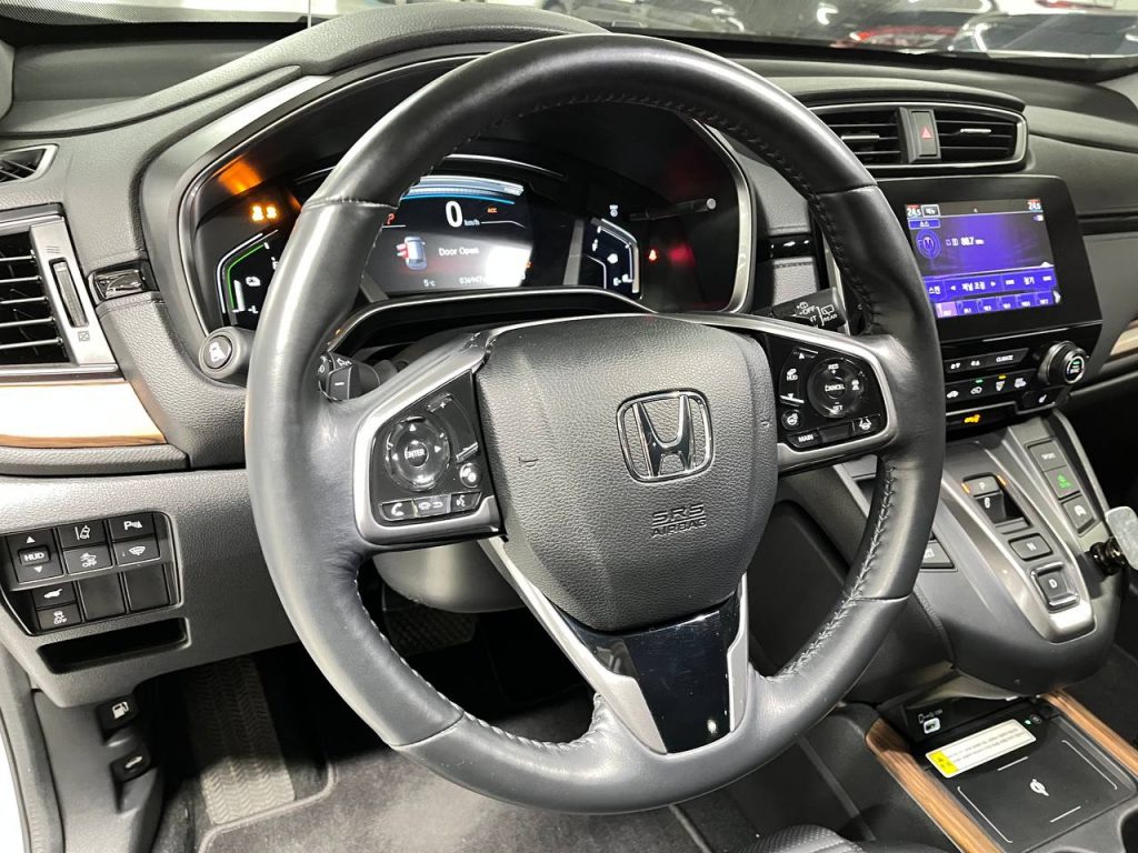 Honda CR-V 2.0/4WD Hybrid Touring