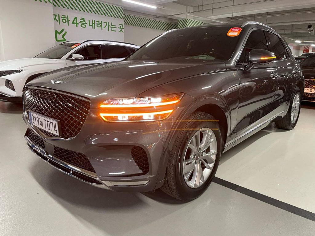 Genesis GV70 2.5T/AWD