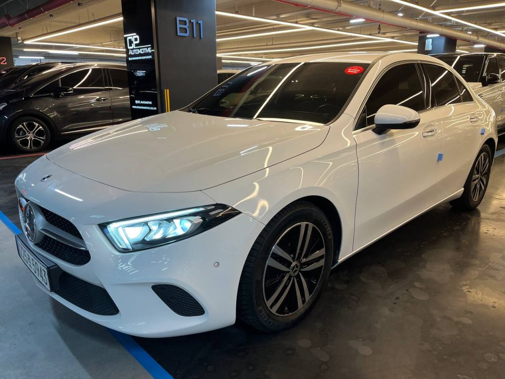 Mercedes-Benz A-class W176 A220 Sedan