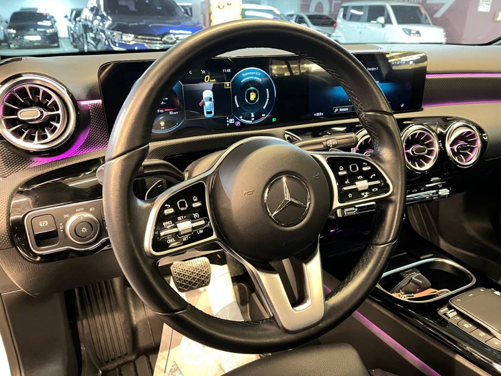 Mercedes-Benz A-class W176 A220 Sedan