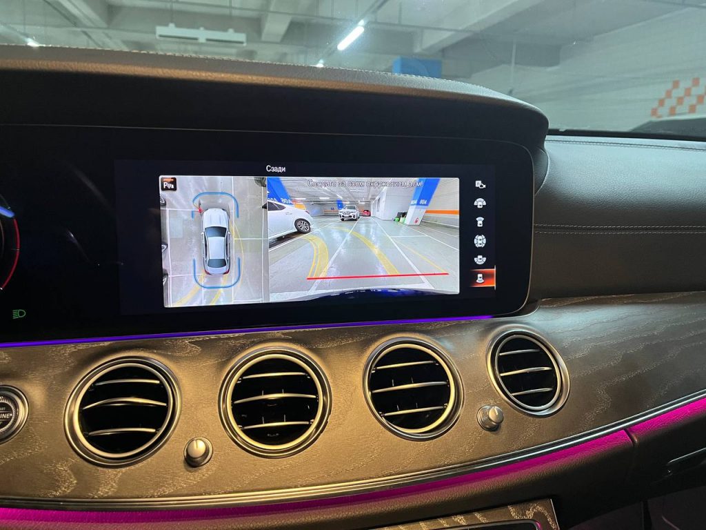 Mercedes-Benz E-class W213 E350 4MATIC Avantgarde