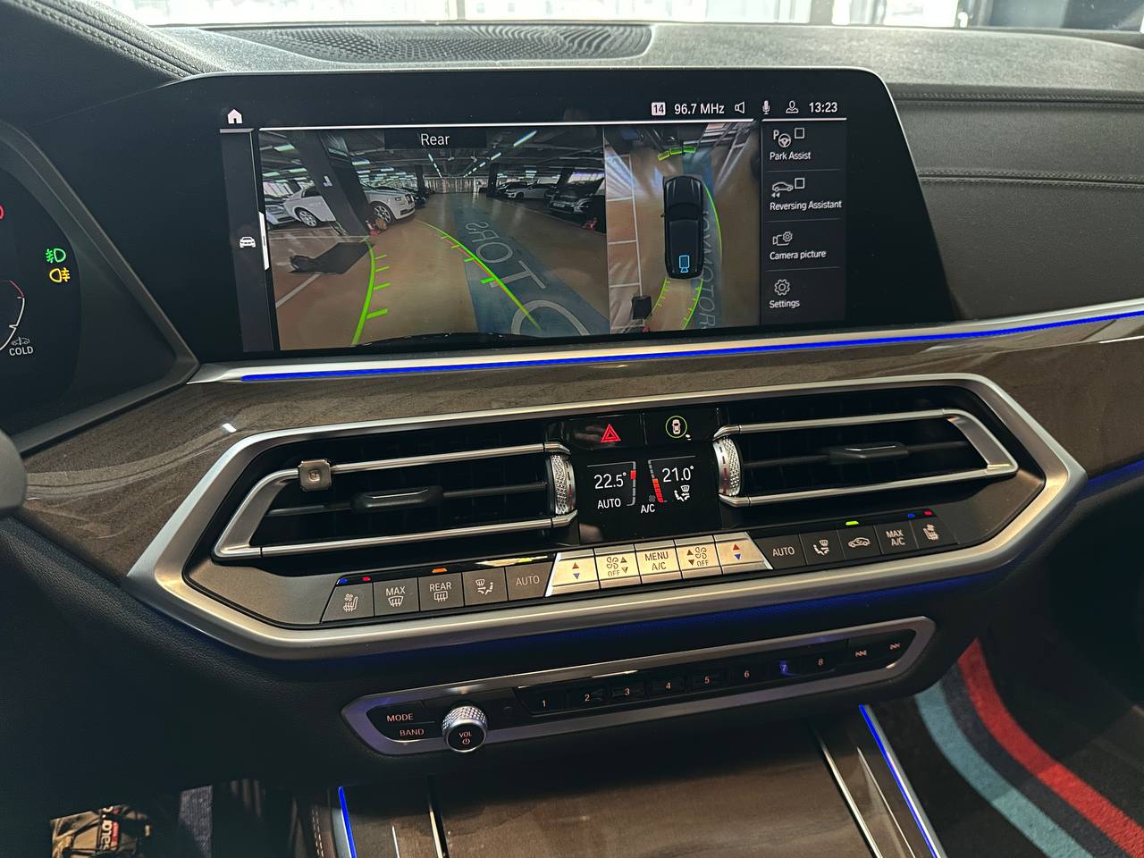 photo_2813@12-02-2025_05-33-49