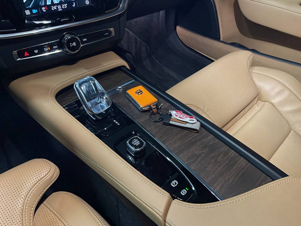 Volvo S90 B6 AWD Inscription