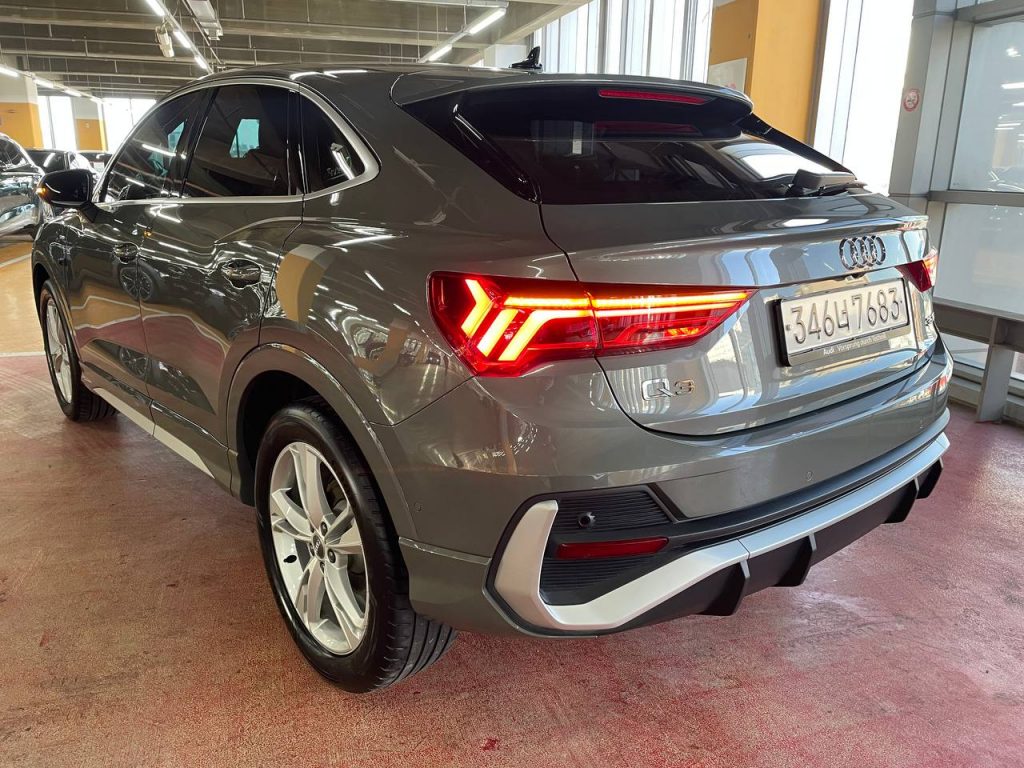 Audi Q3 (F3) 35 TDI Premium Sportback