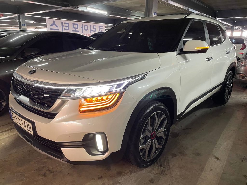 Kia Seltos 1.6T/4WD Signature