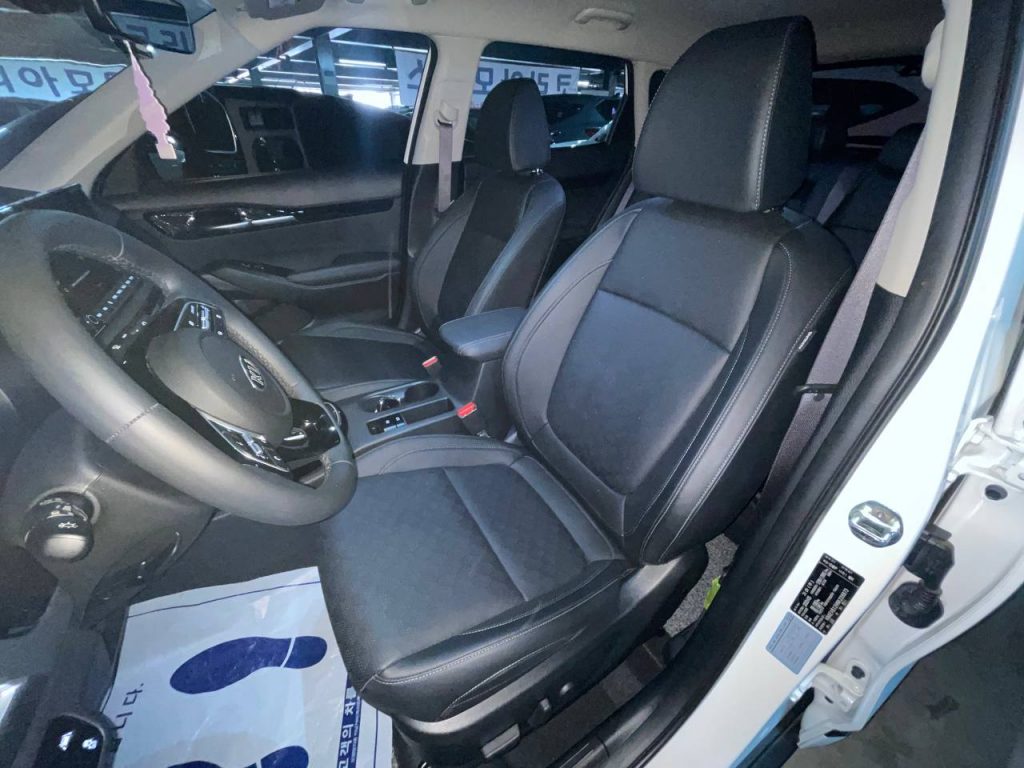 Kia Seltos 1.6T/4WD Signature