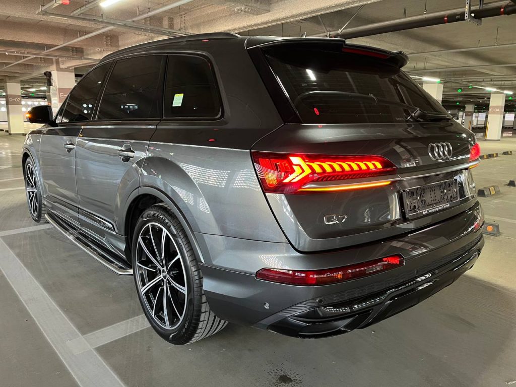 Audi Q7 (4M) 55TFSI Quattro Premium