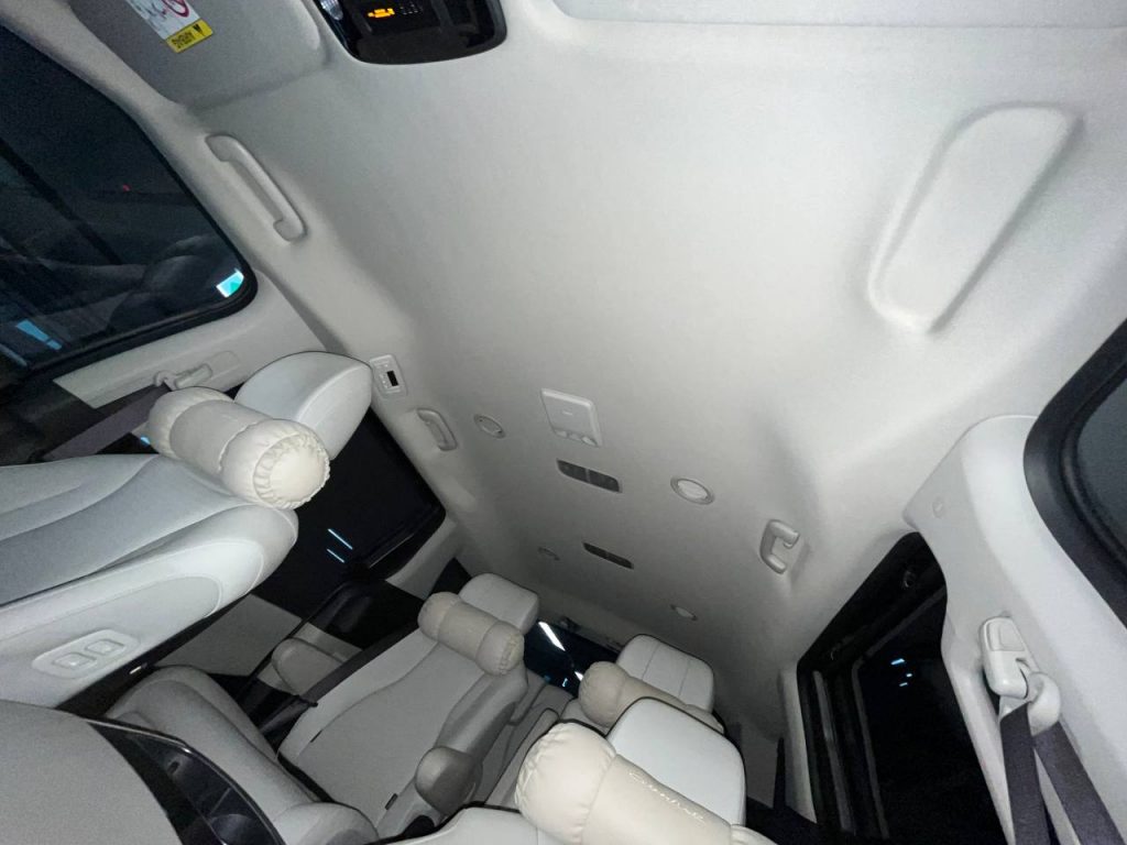 Kia Carnival 4gen 7-seater Noblesse