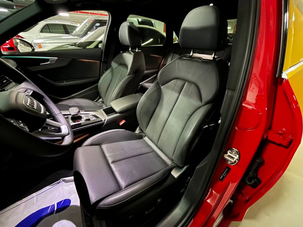 Audi A4 (B9) 40 TFSI Premium