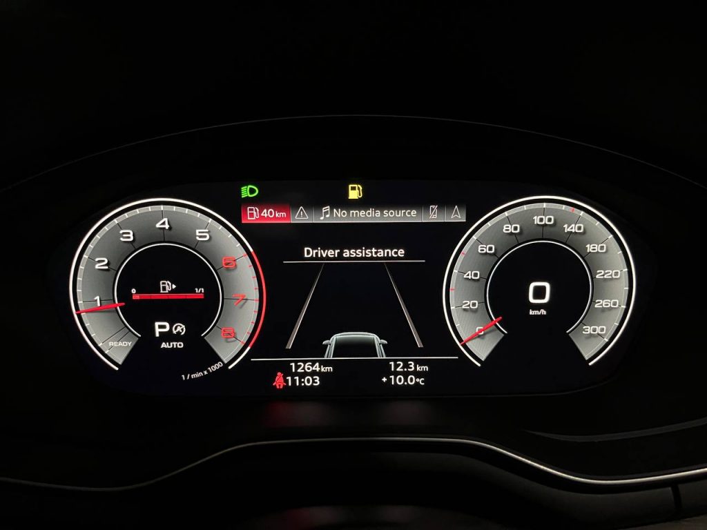 Audi A4 (B9) 40 TFSI Premium