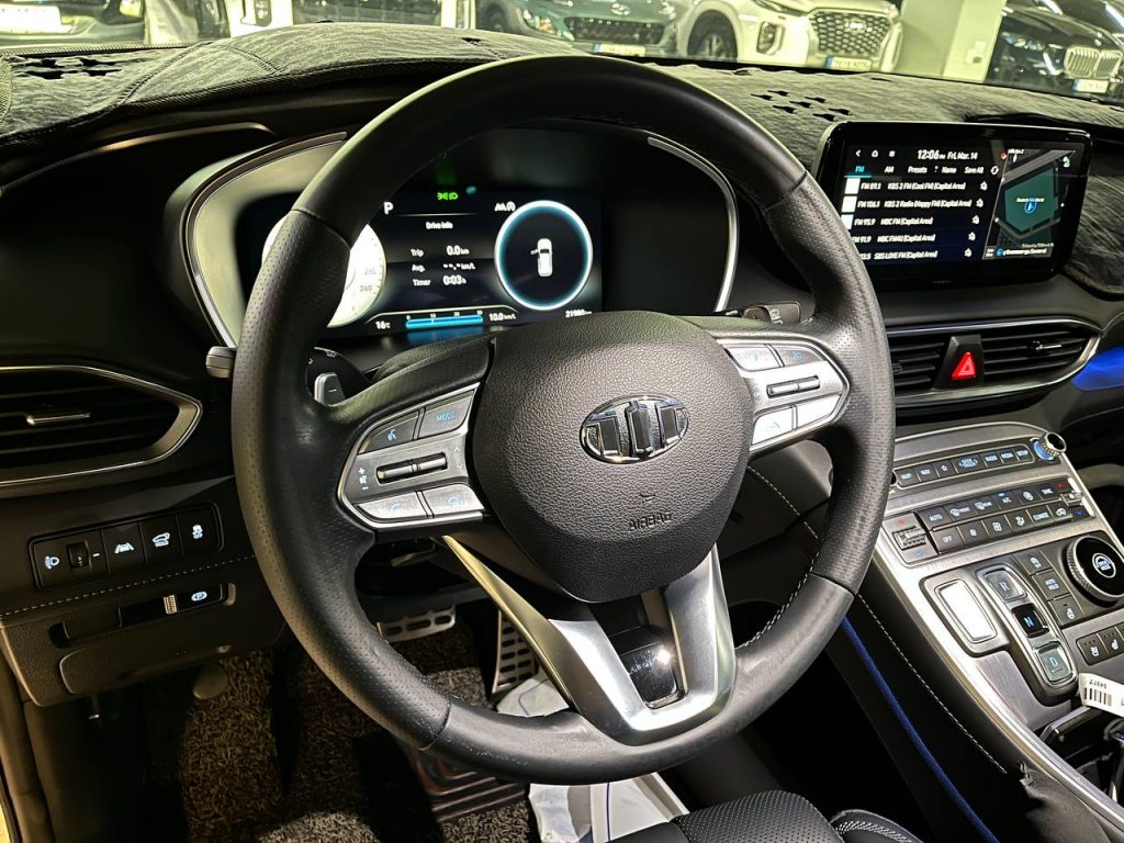 Hyundai The New Santafe 2.5T/2WD Calligraphy