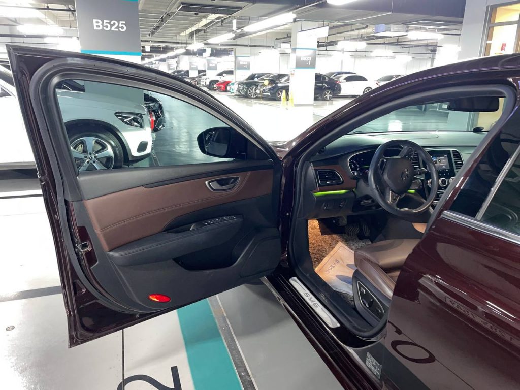 Renault Samsung SM6 1.3 TCEe RE