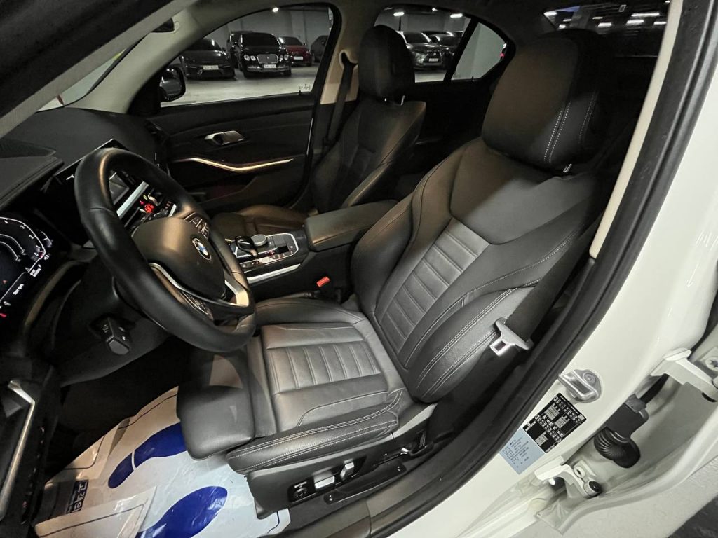 BMW 3 (G20) 320i Luxury