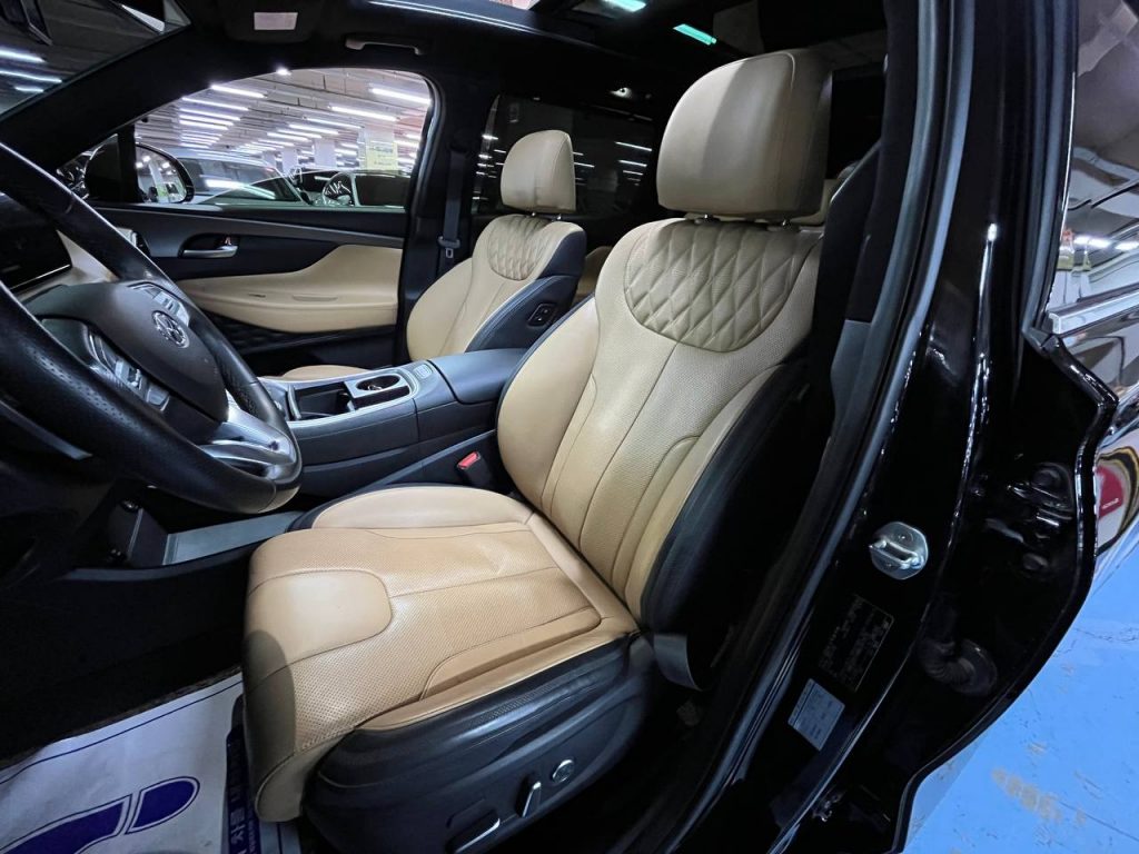 Hyundai The New Santafe 2.2/4WD Calligraphy