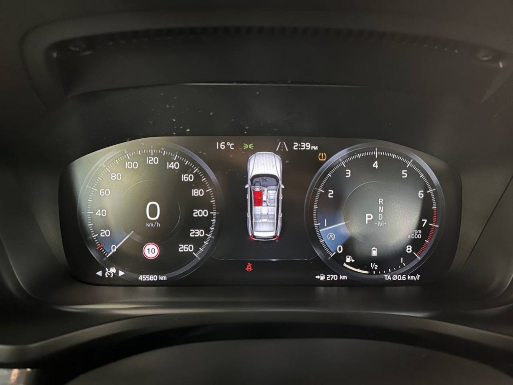 Volvo V60 Cross Country B5 Pro AWD