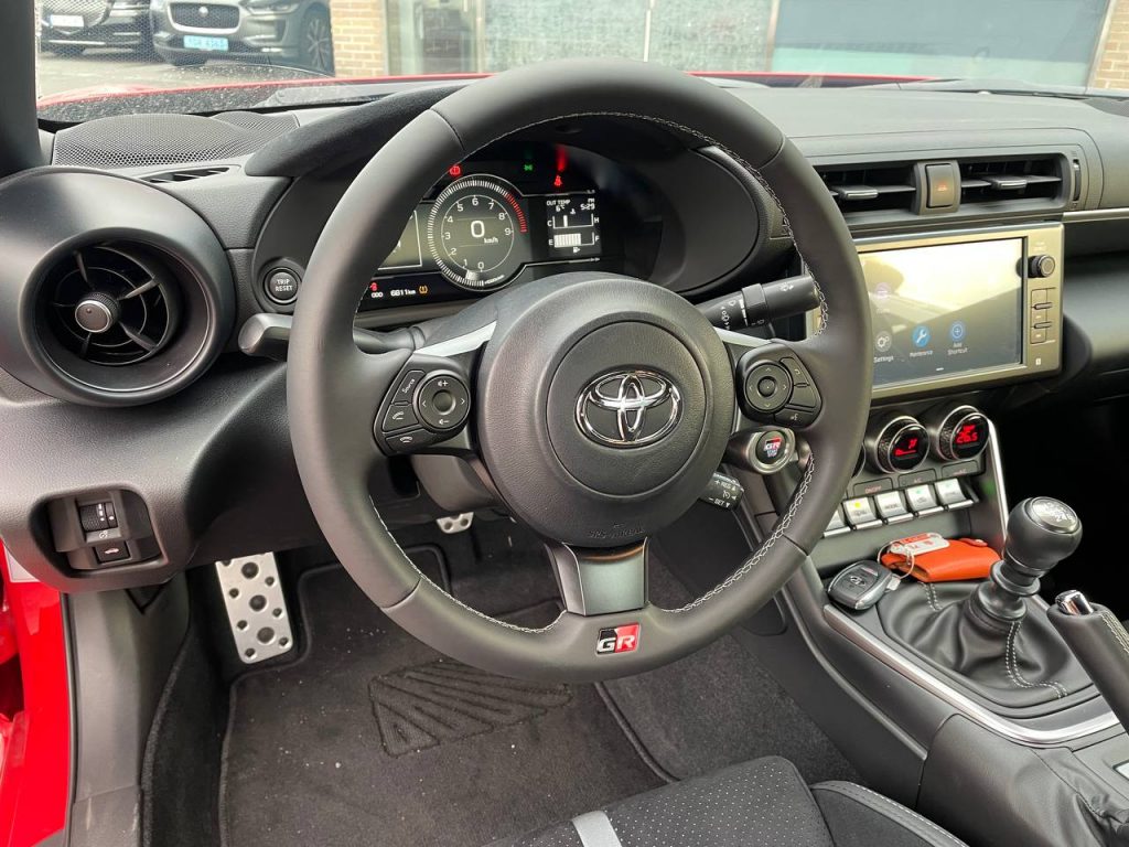 Toyota GR86 2.4 Standard