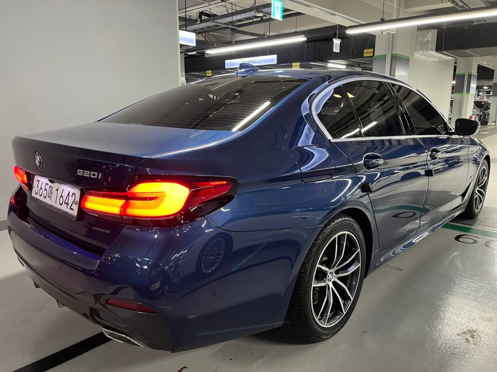BMW 5 Series (G30) 520i M Sport
