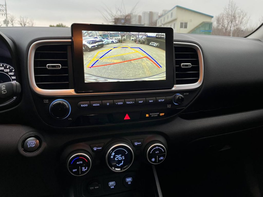 Hyundai Venue 1.6 Modern
