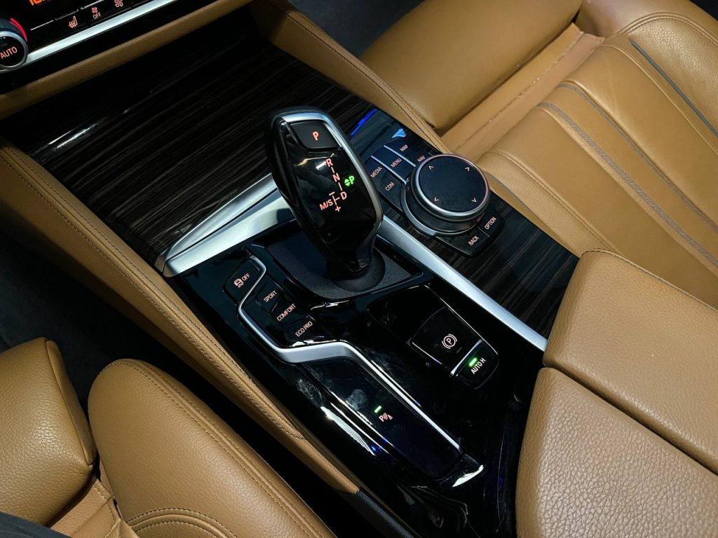 BMW 5 Series (G30) 520i M Sport