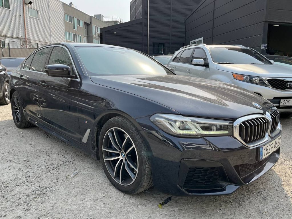 BMW 5 Series (G30) 520i M Sport