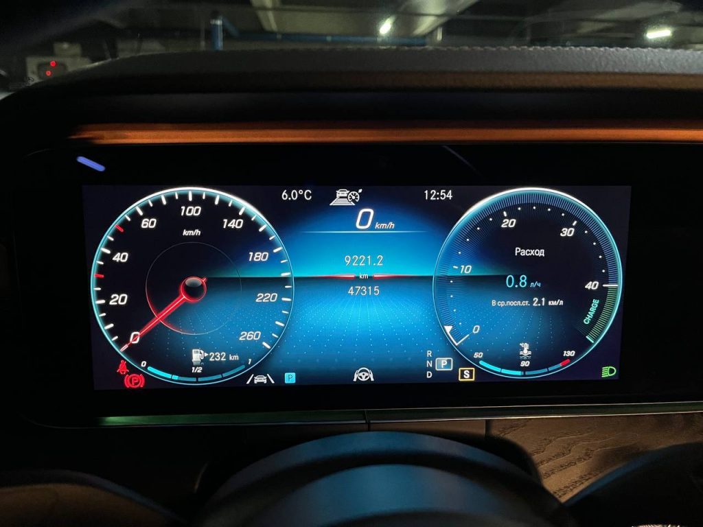 Mercedes-Benz E-class W213 E220d AMG Line 4Matic