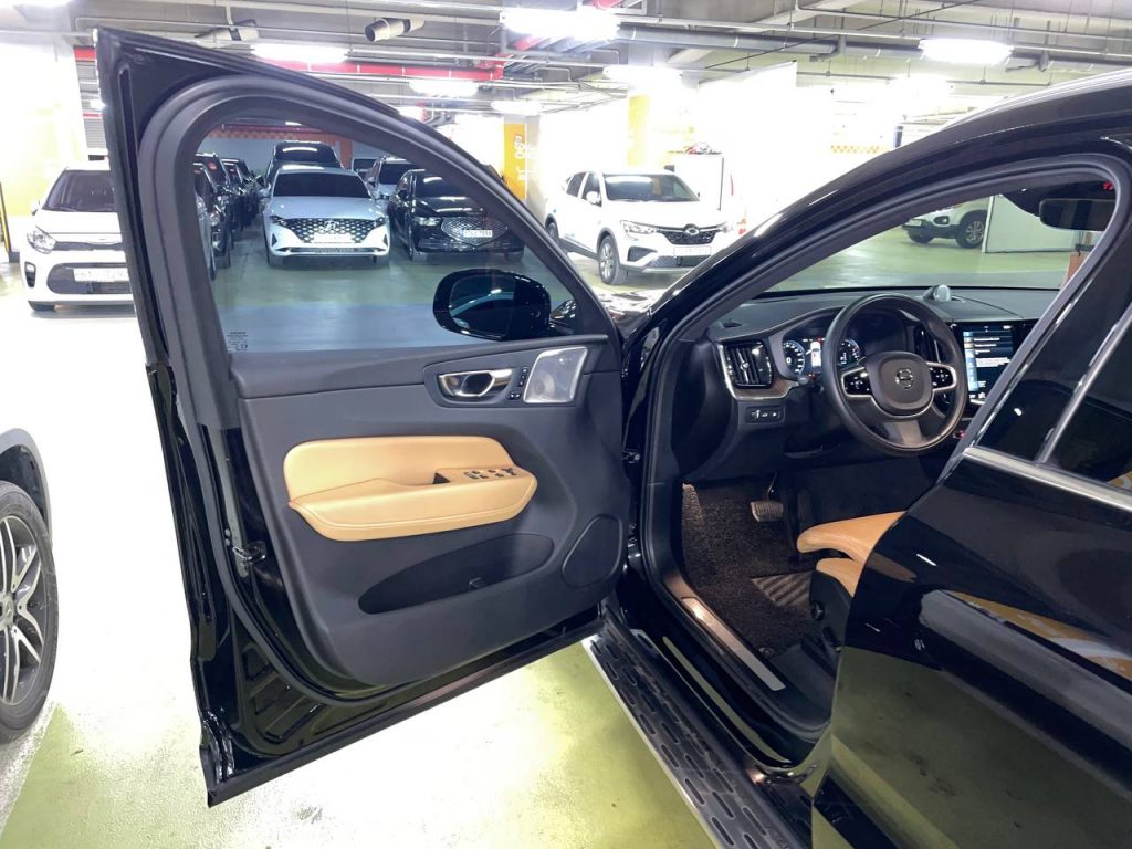 Volvo XC60 2 gen T8 Inscription