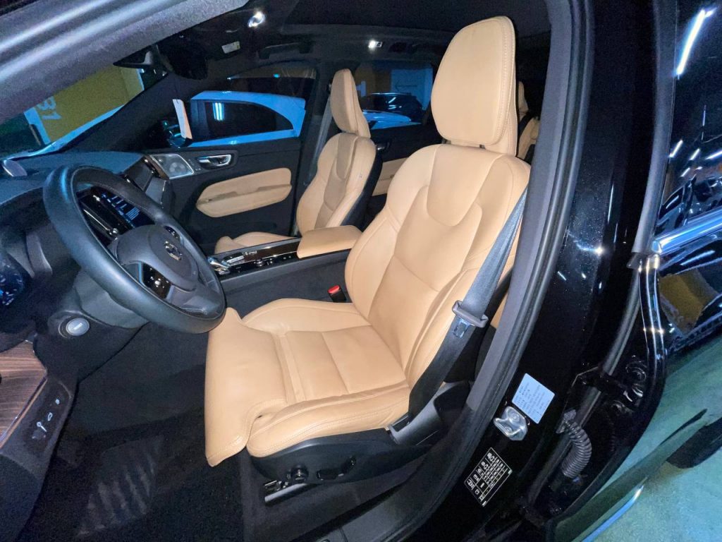Volvo XC60 2 gen T8 Inscription