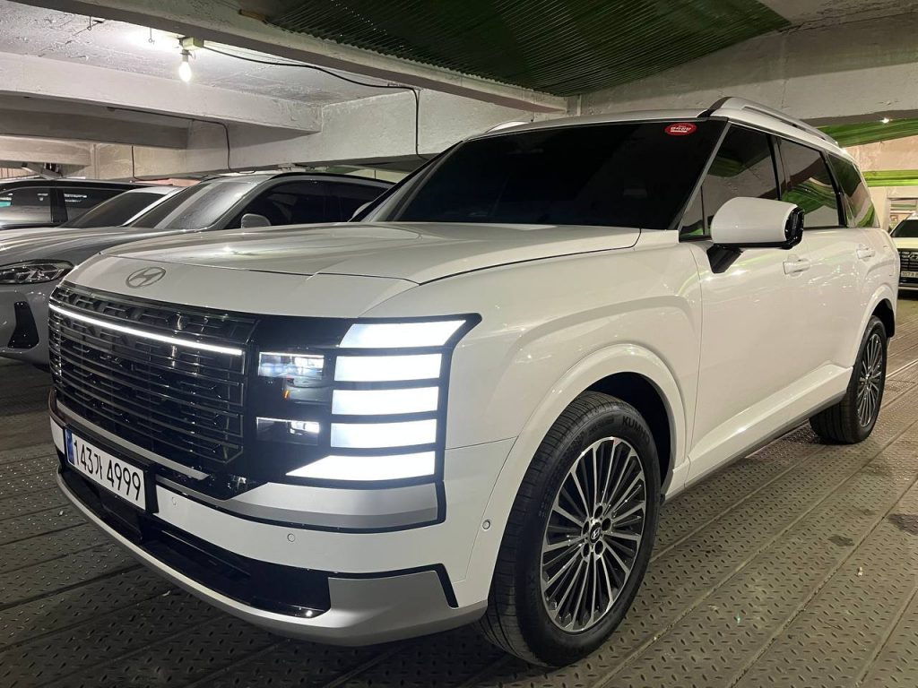 Hyundai Palisade 2.5T/AWD Calligraphy 9-seater
