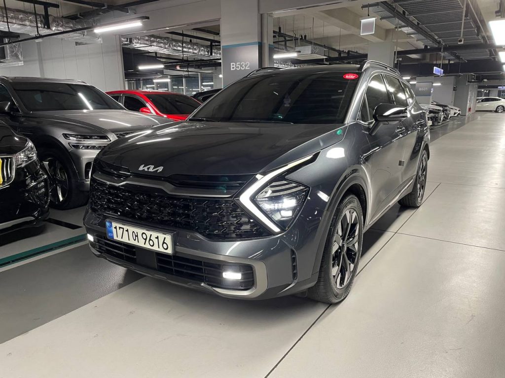 Kia Sportage 5gen. 1.6T/2WD Signature Gravity