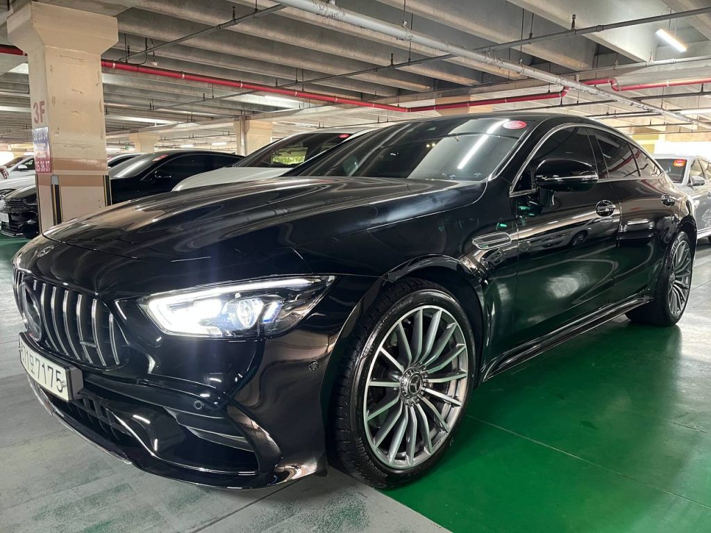 Mercedes-Benz AMG GT 43 4MATIC+