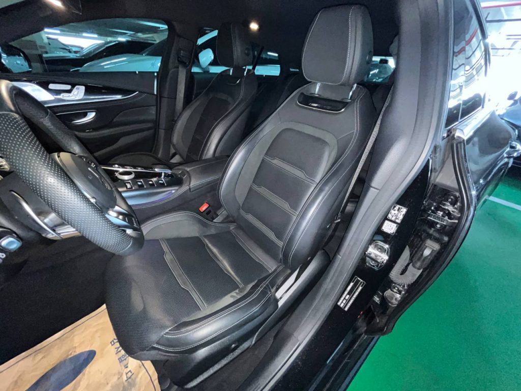 Mercedes-Benz AMG GT 43 4MATIC+