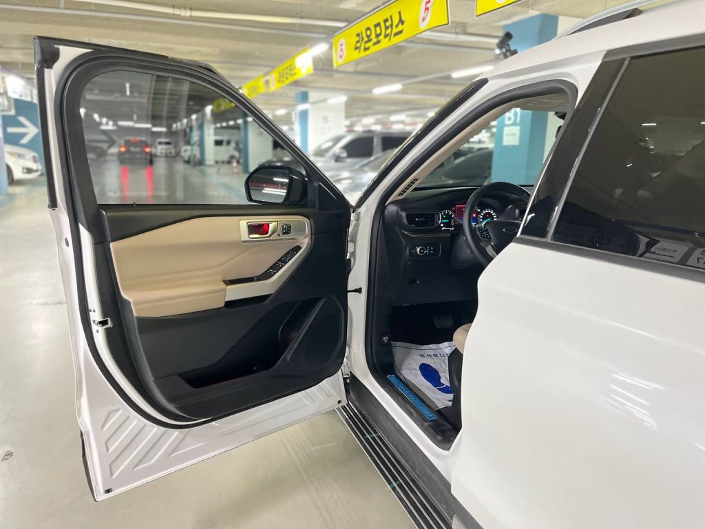 Ford Explorer 6gen 2.3/4WD Limited