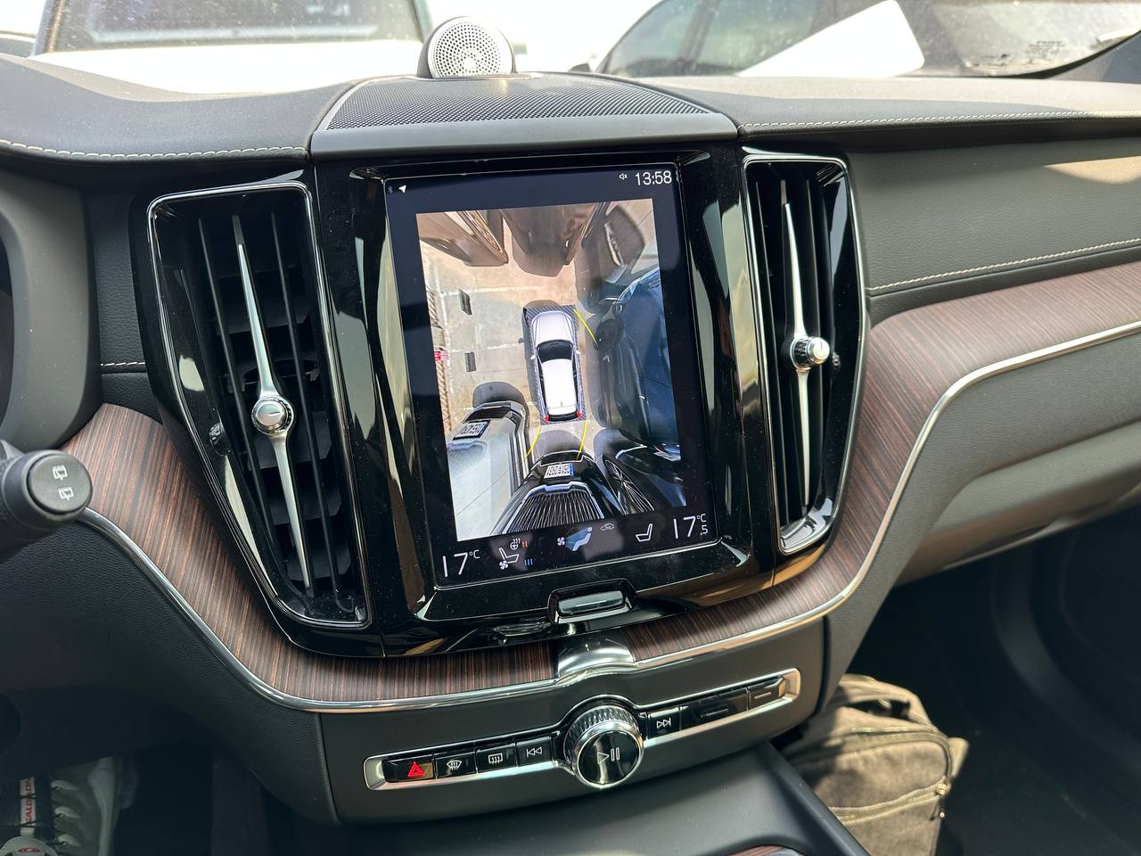 photo_2878@02-04-2025_12-27-20