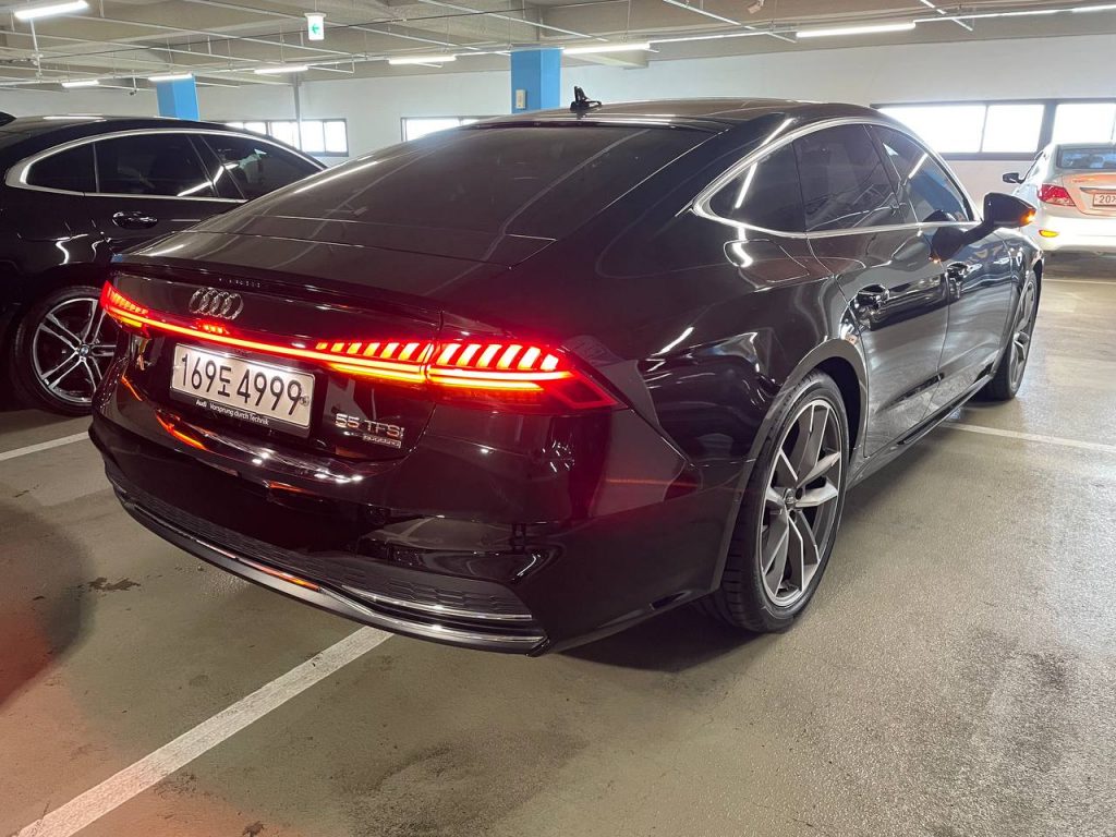 Audi A7 (4K) 55 TFSI Quattro Premium