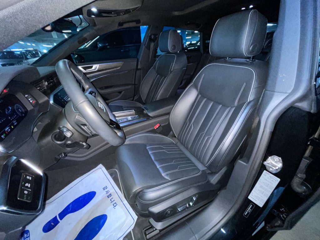 Audi A7 (4K) 55 TFSI Quattro Premium