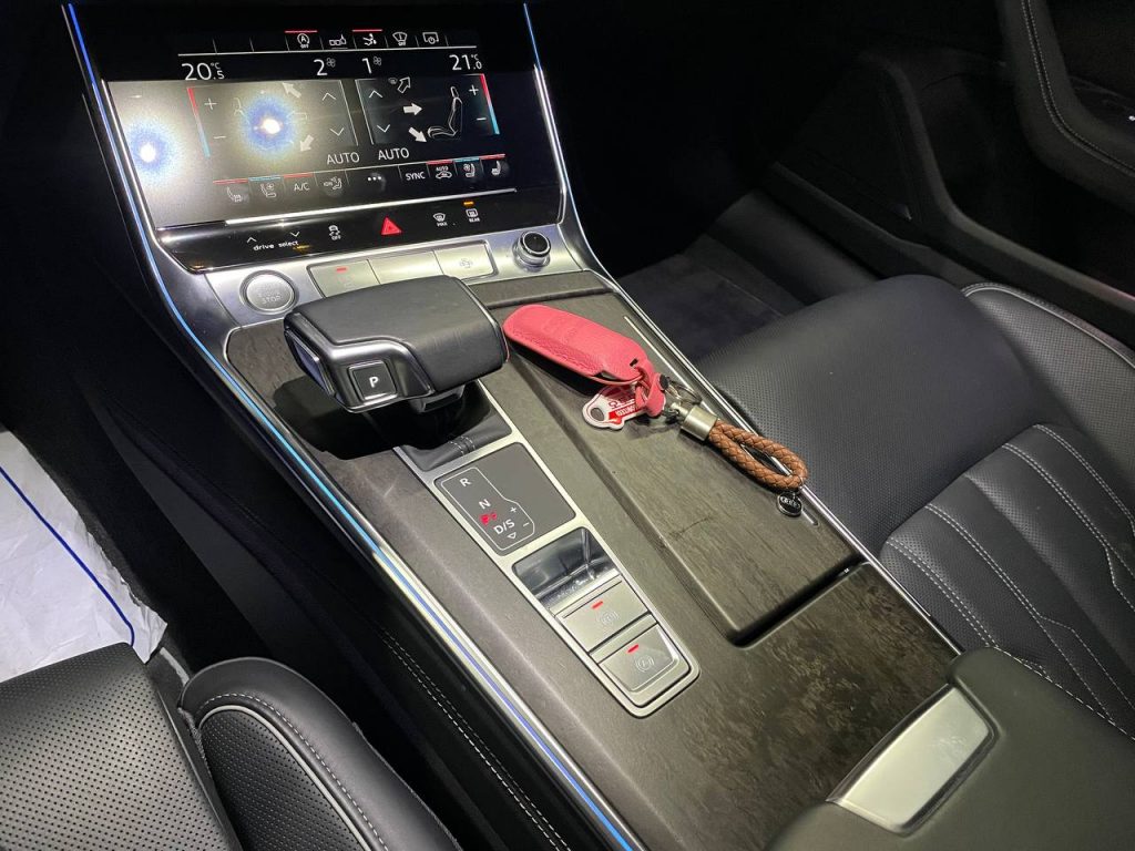 Audi A7 (4K) 55 TFSI Quattro Premium