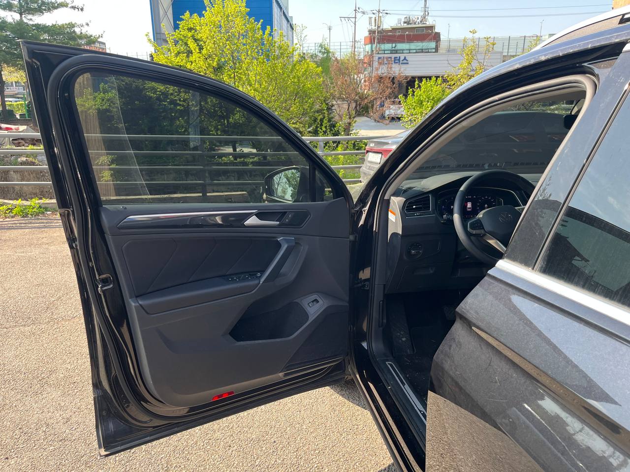 photo_3053@25-04-2025_09-57-19