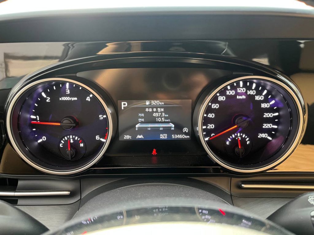 Kia Carnival 4 gen. 9-seater Prestige