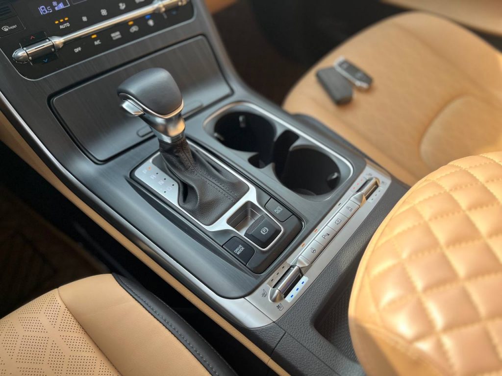 Kia Carnival 4 gen. 9-seater Prestige