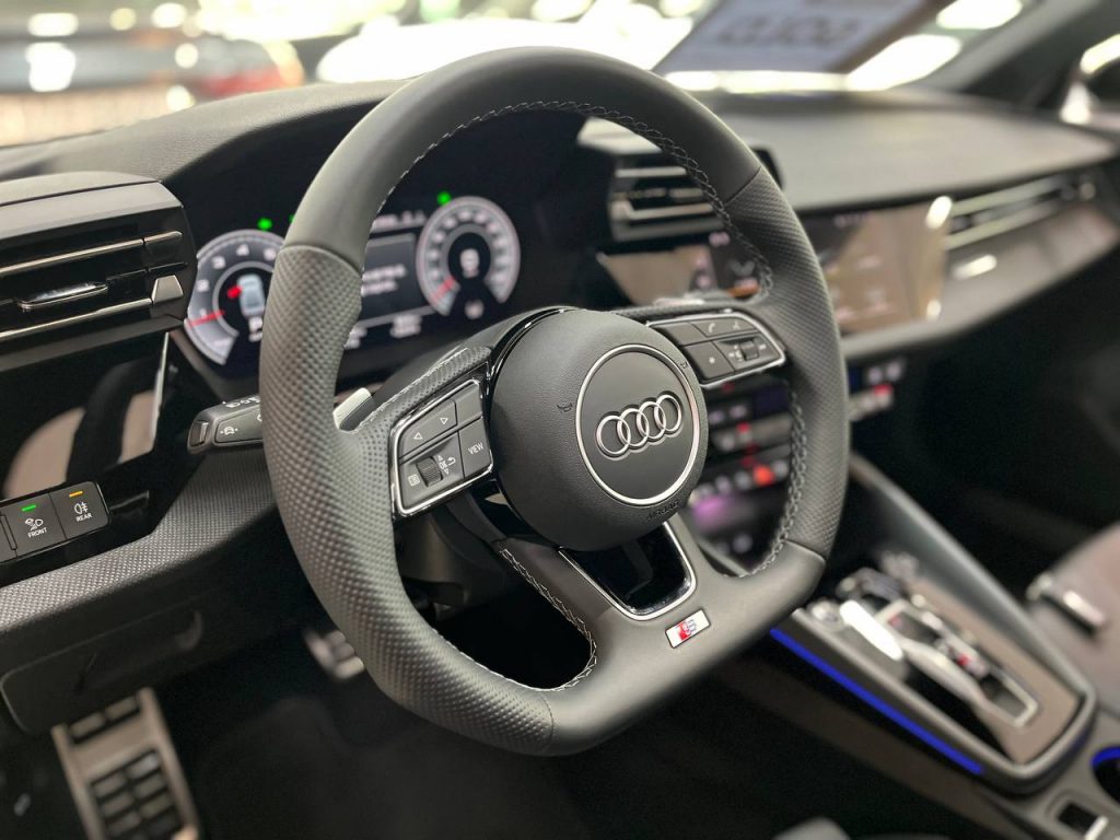 Audi A3 (8Y) 40 TFSI Premium