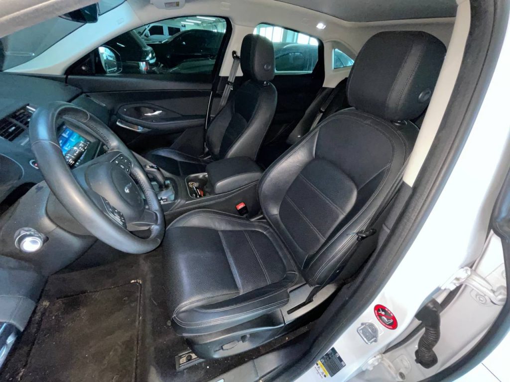 Jaguar E-PACE D180 S