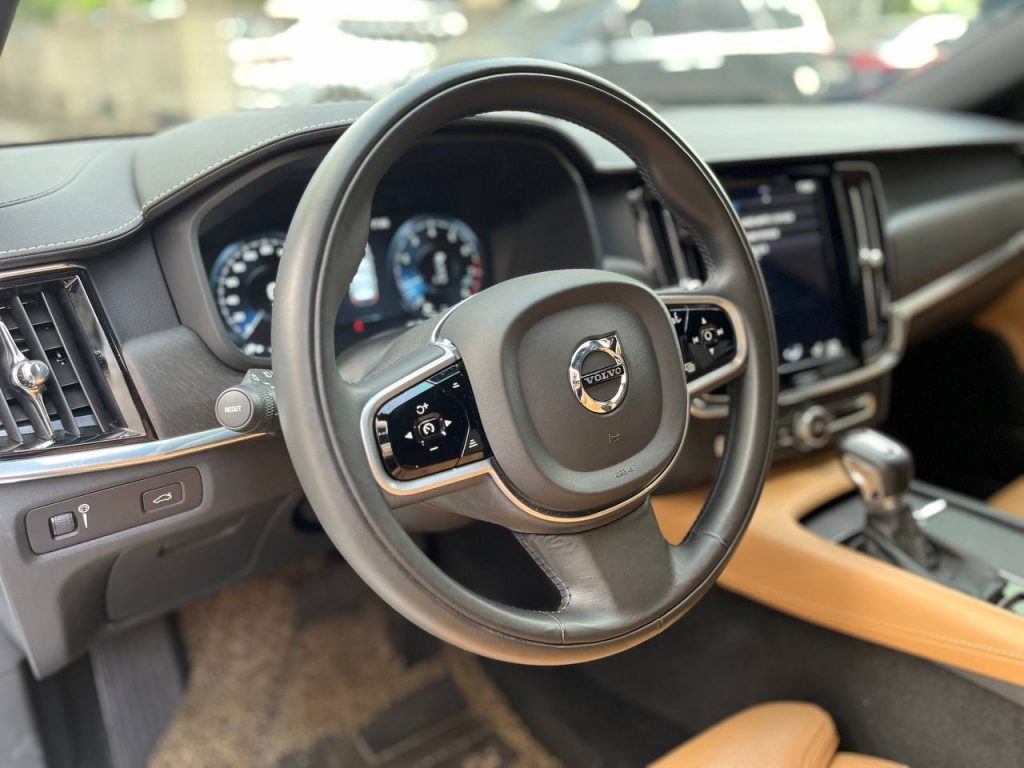 Volvo V90 Cross Country T5 Pro AWD