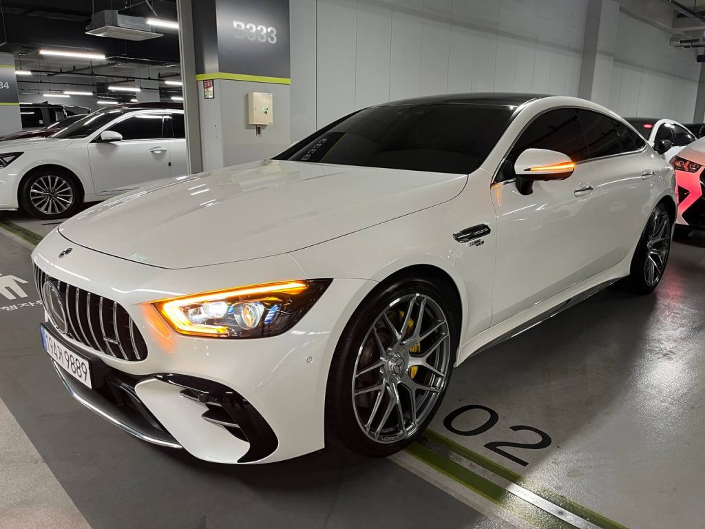 Mercedes-Benz AMG GT 43 4MATIC+
