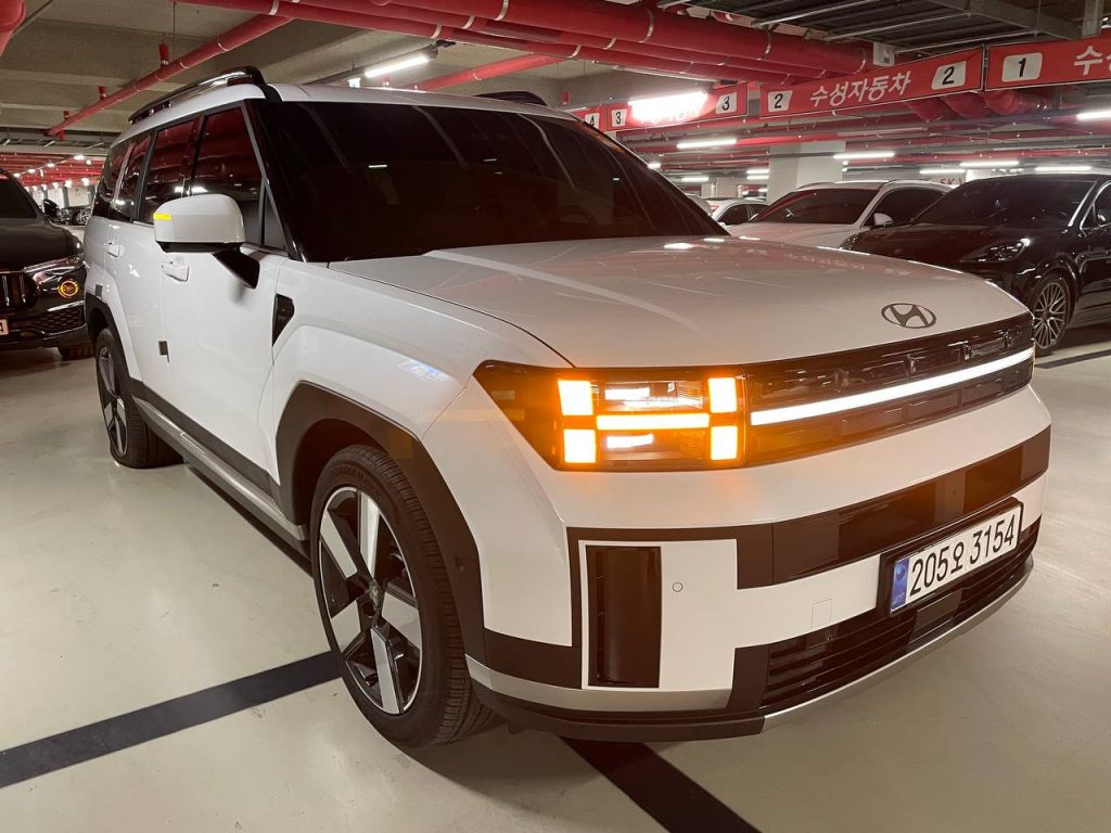 Hyundai SantaFe (MX5) 2.5T/4WD Prestige